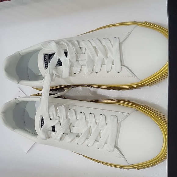 Versace shoes - Picture 6 of 7